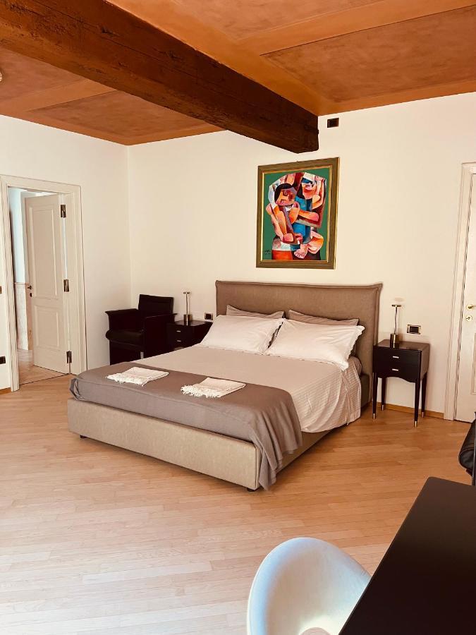 Bed and Breakfast Casa Nina Bologna Centro Esterno foto