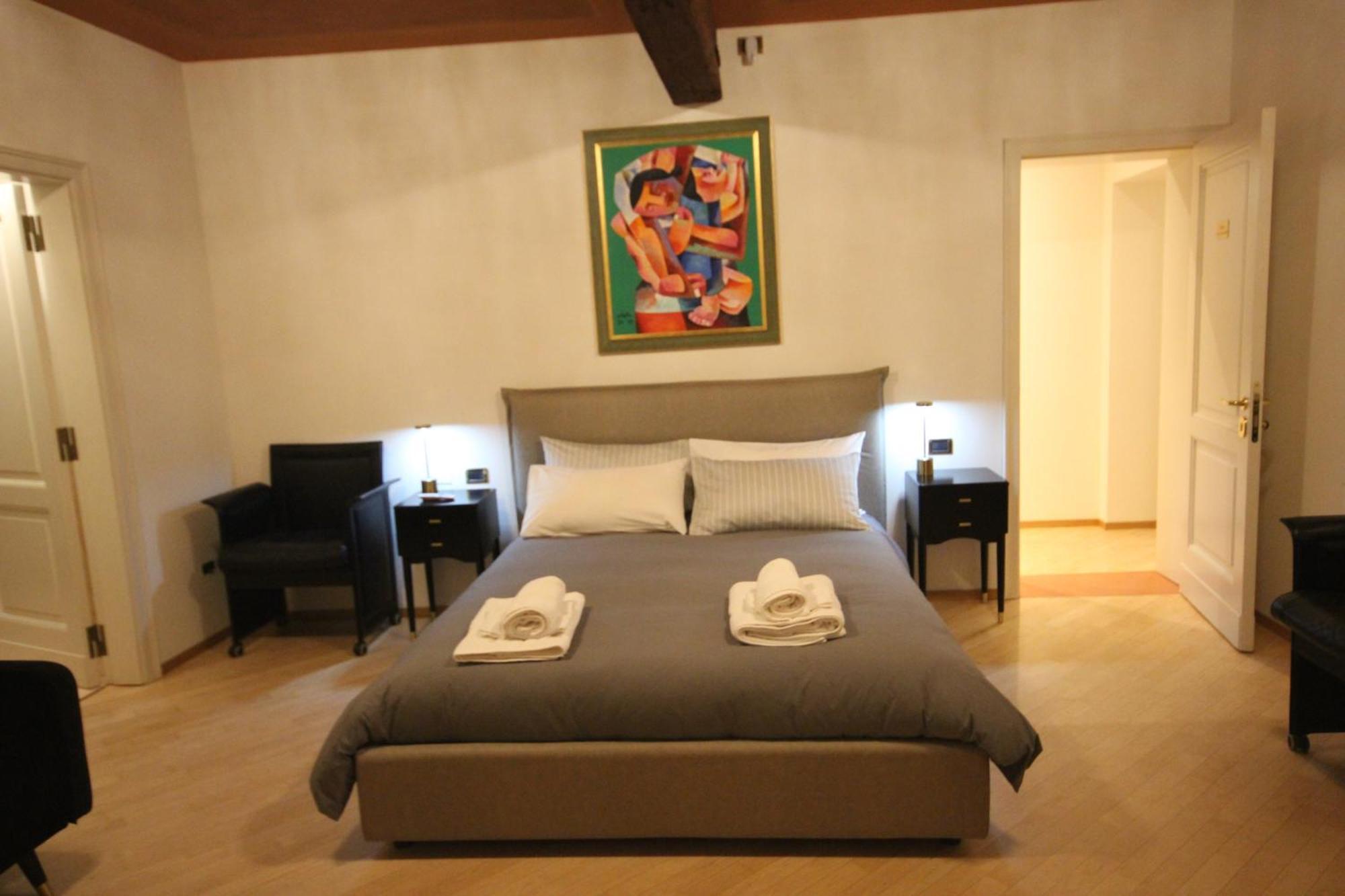 Bed and Breakfast Casa Nina Bologna Centro Esterno foto